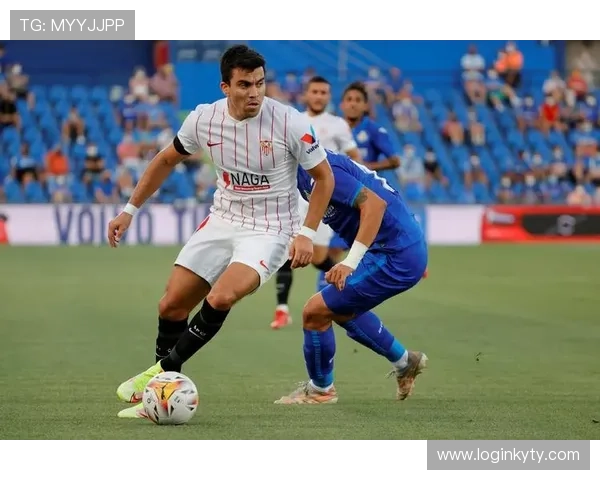 开云足球直播最新赛事全场高清免费观看，精彩瞬间尽在每一场比赛中